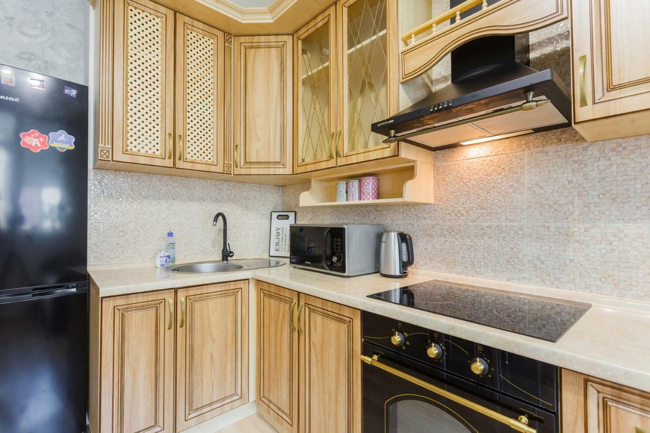 Business Class Apartment At Lomonosova Kyiv Exterior photo