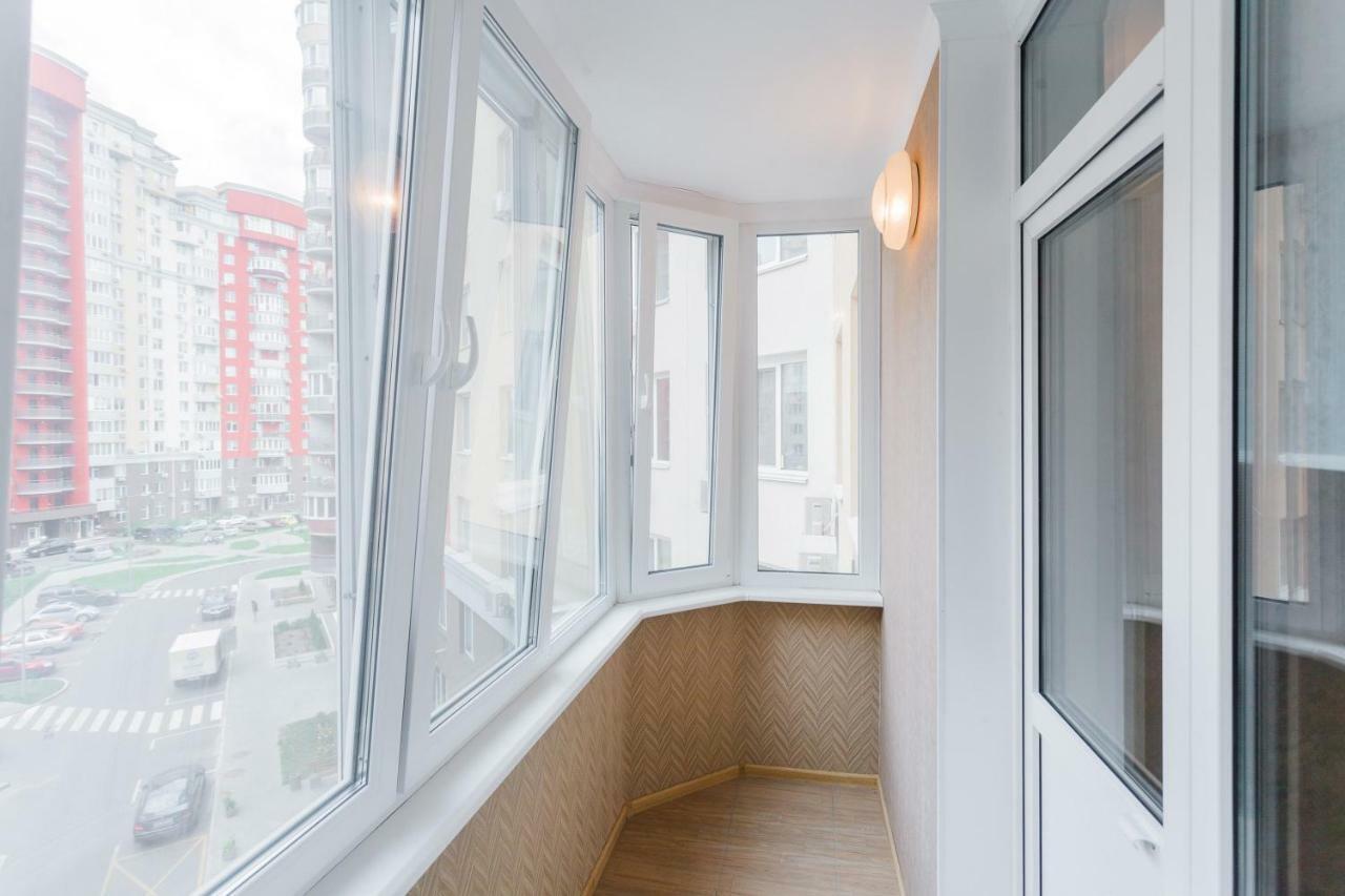 Business Class Apartment At Lomonosova Kyiv Exterior photo