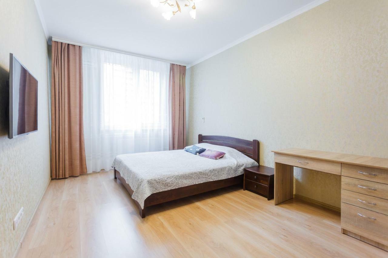 Business Class Apartment At Lomonosova Kyiv Exterior photo